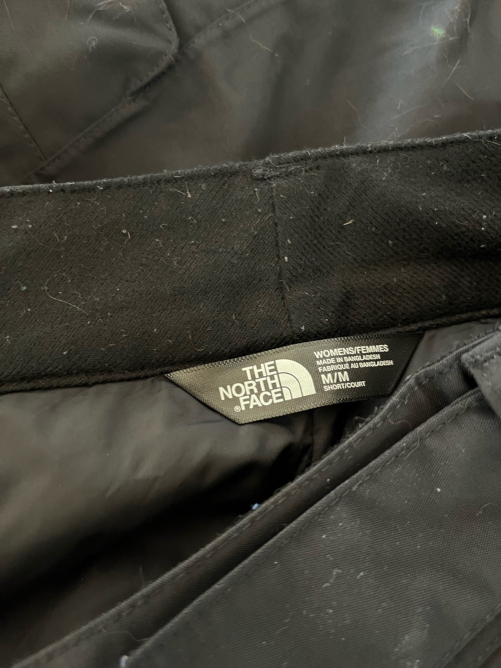 The North Face Black Women's hyvent snow pants - Picture 3 of 3